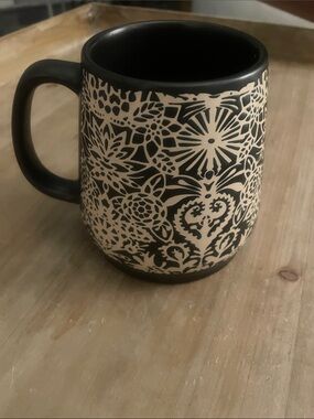 Opal House Stoneware Black and Cream Floral Pattern Ceramic Coffee Mug